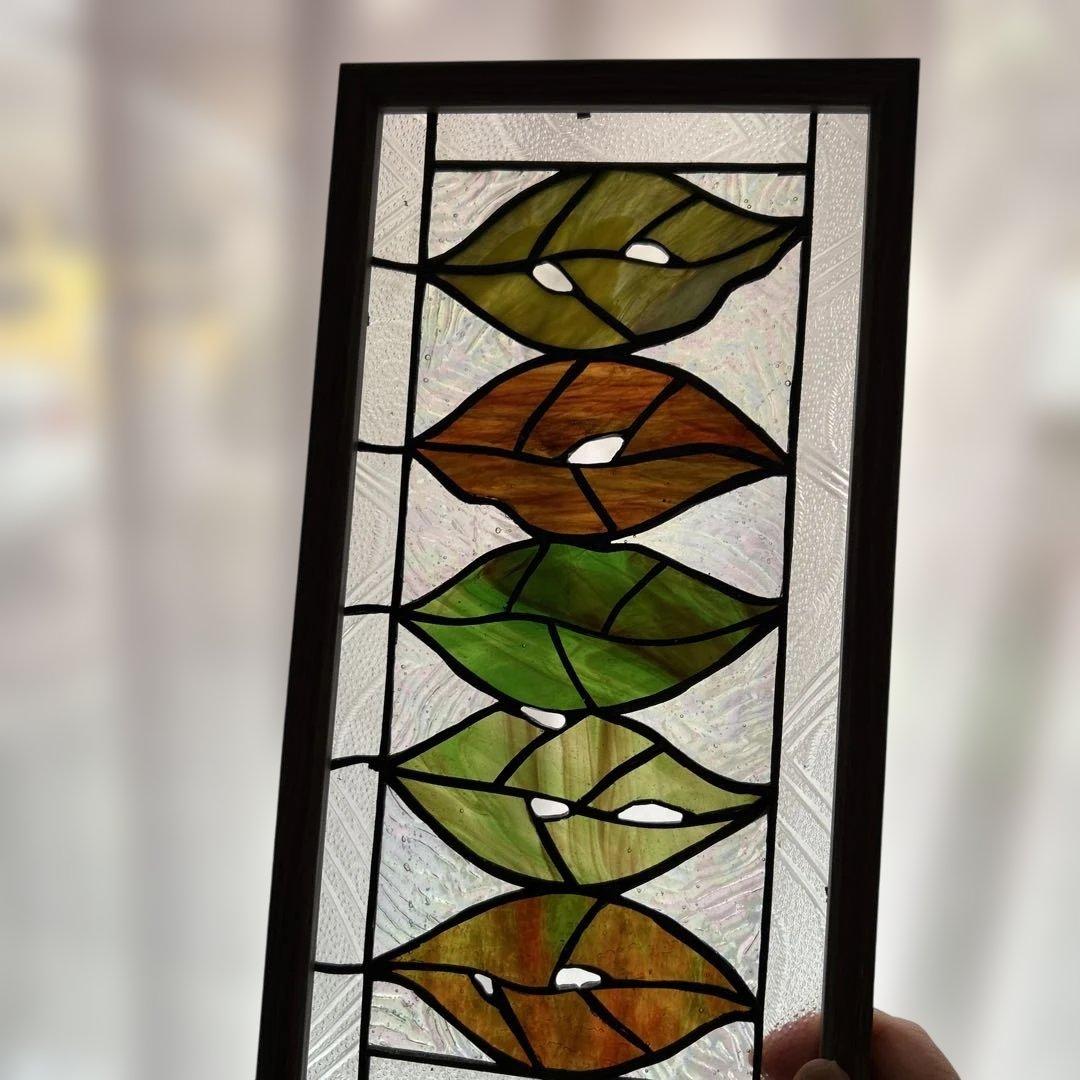 ステンドグラス　パネル秋の葉っぱ達11