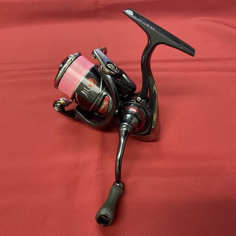 あ*ん様 ダイワ　20月下美人　X　LT1000S-P　ライン付き　未使用品