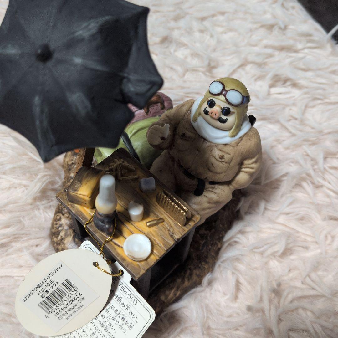 ジブリ　紅の豚　ポルコ·ロッソ オルゴール 陶器