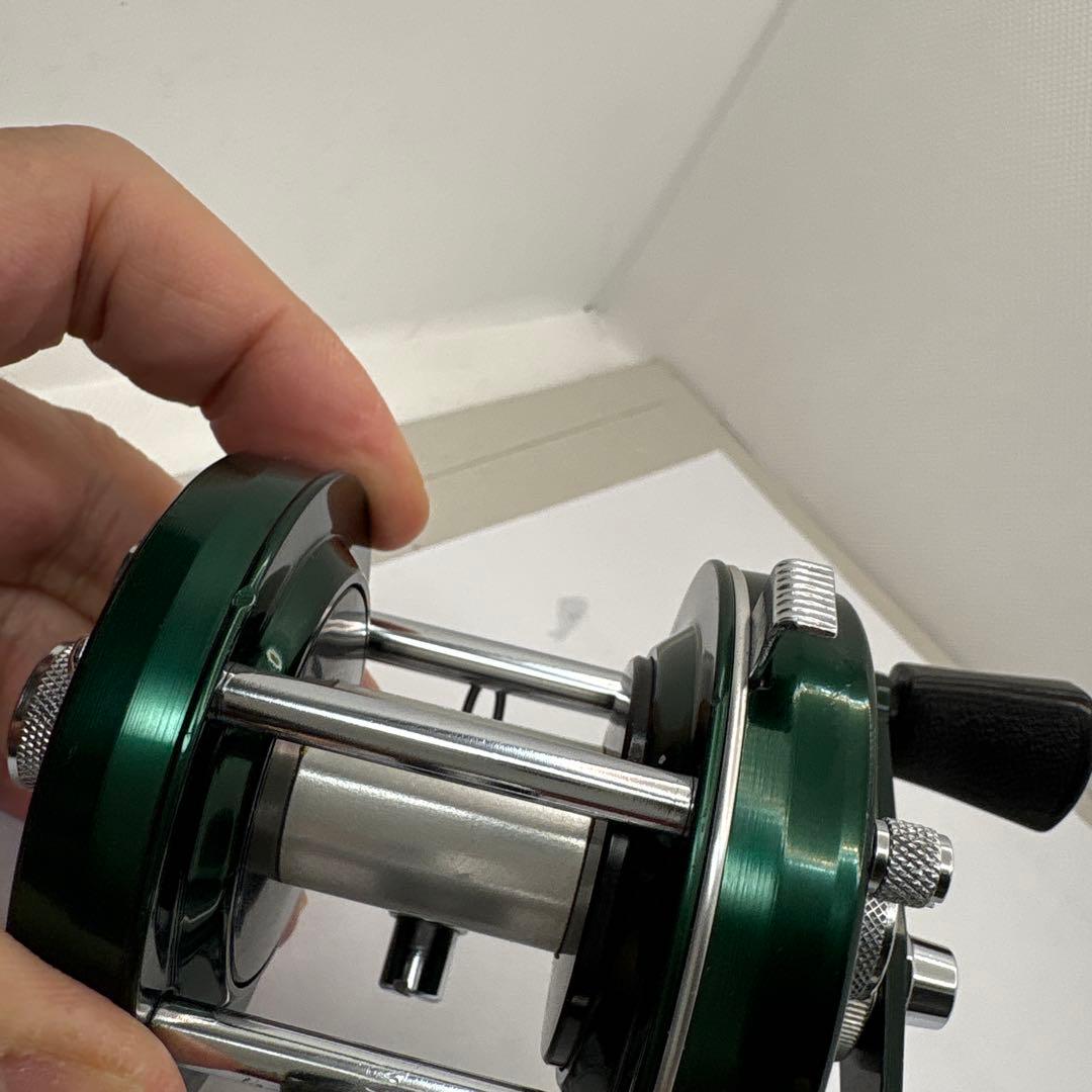 ABU Ambassadeur 5000D ベイトリール