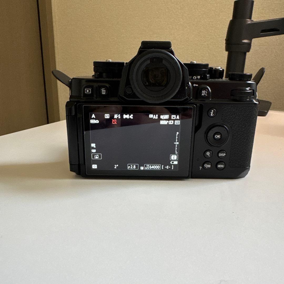 ニコン Nikon Zf ミラーレス一眼カメラ