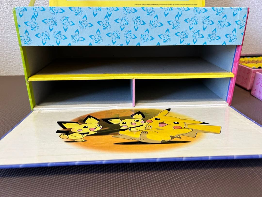 激レア　ピチューとピカチュウ 文具セット
