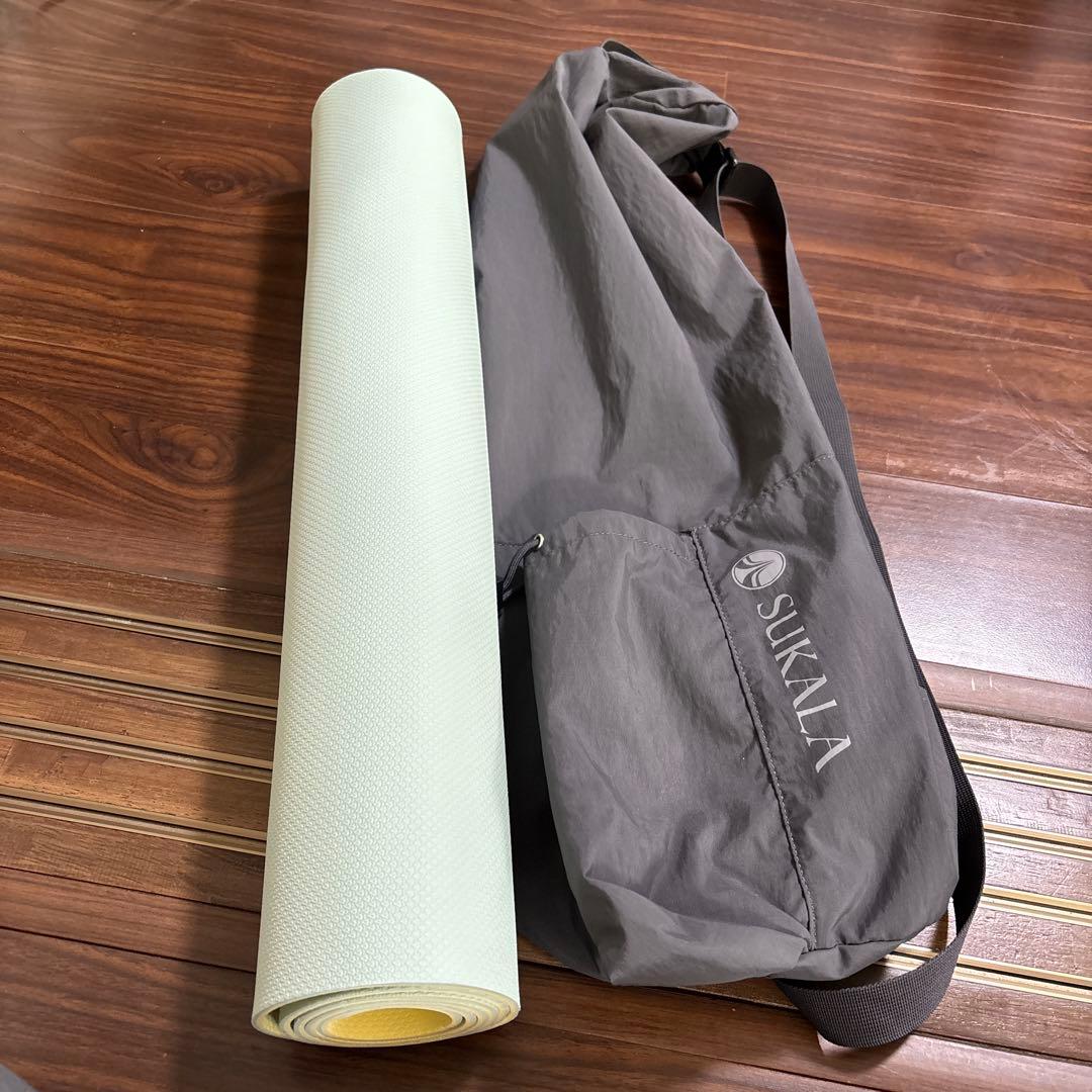 sukala lava ヨガマット　マットケース　水色　黄色