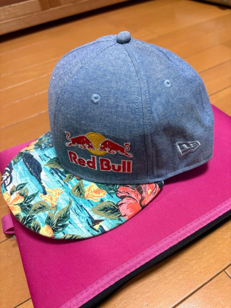 Red Bull ニューエラ アロハ　9FIFTY キャップ デニム風
