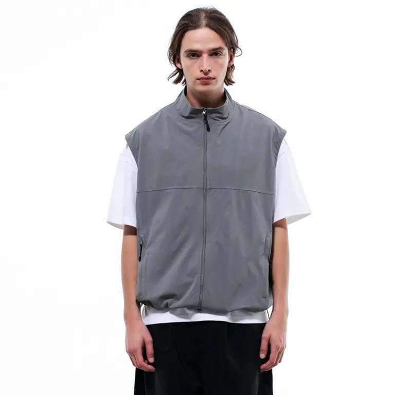 ★希少極美品★VICTIM TECH VEST 冷感 撥水加工 テックベスト