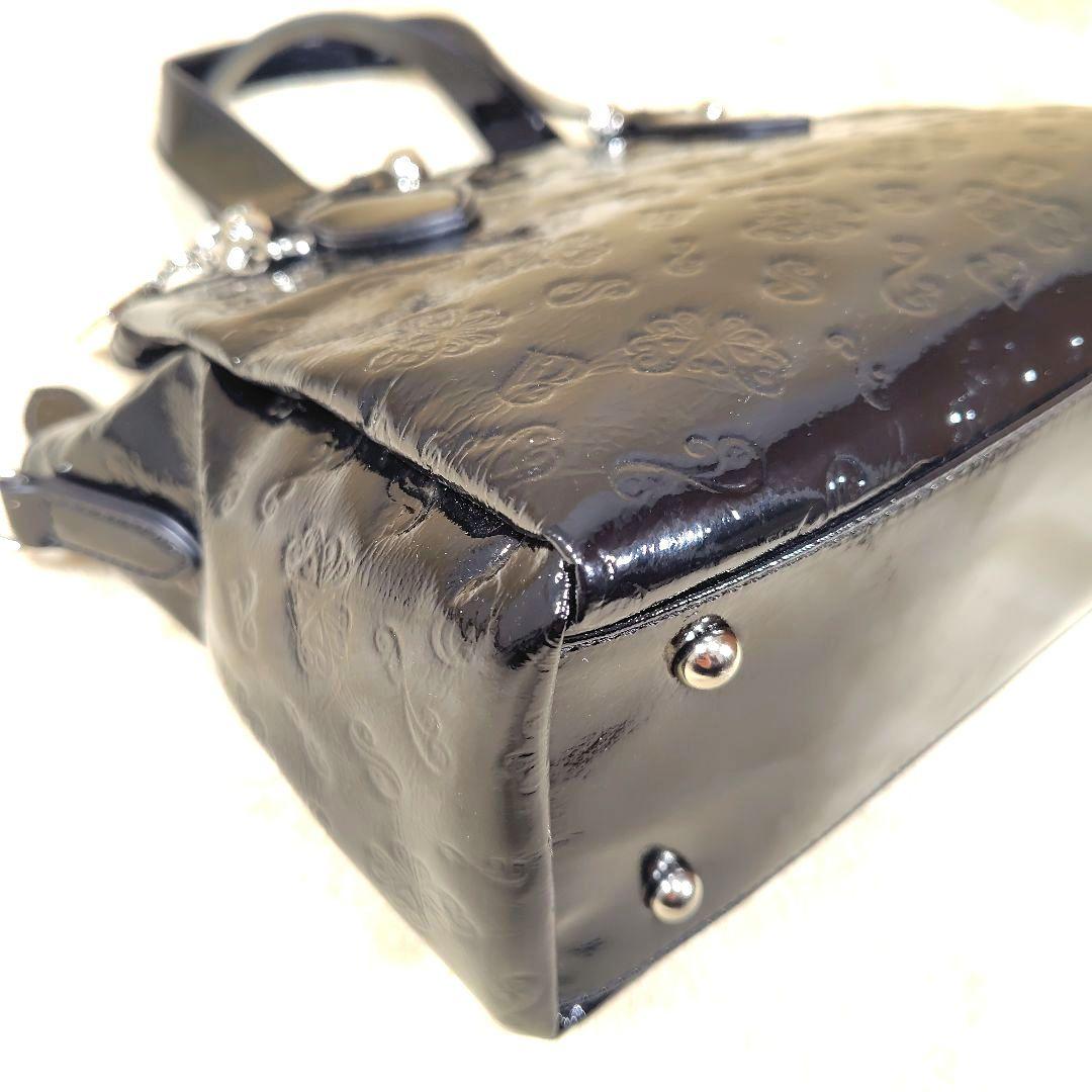 未使用級 アナスイ ショルダー ハンドバッグ バタフライ 蝶 エナメル チャーム