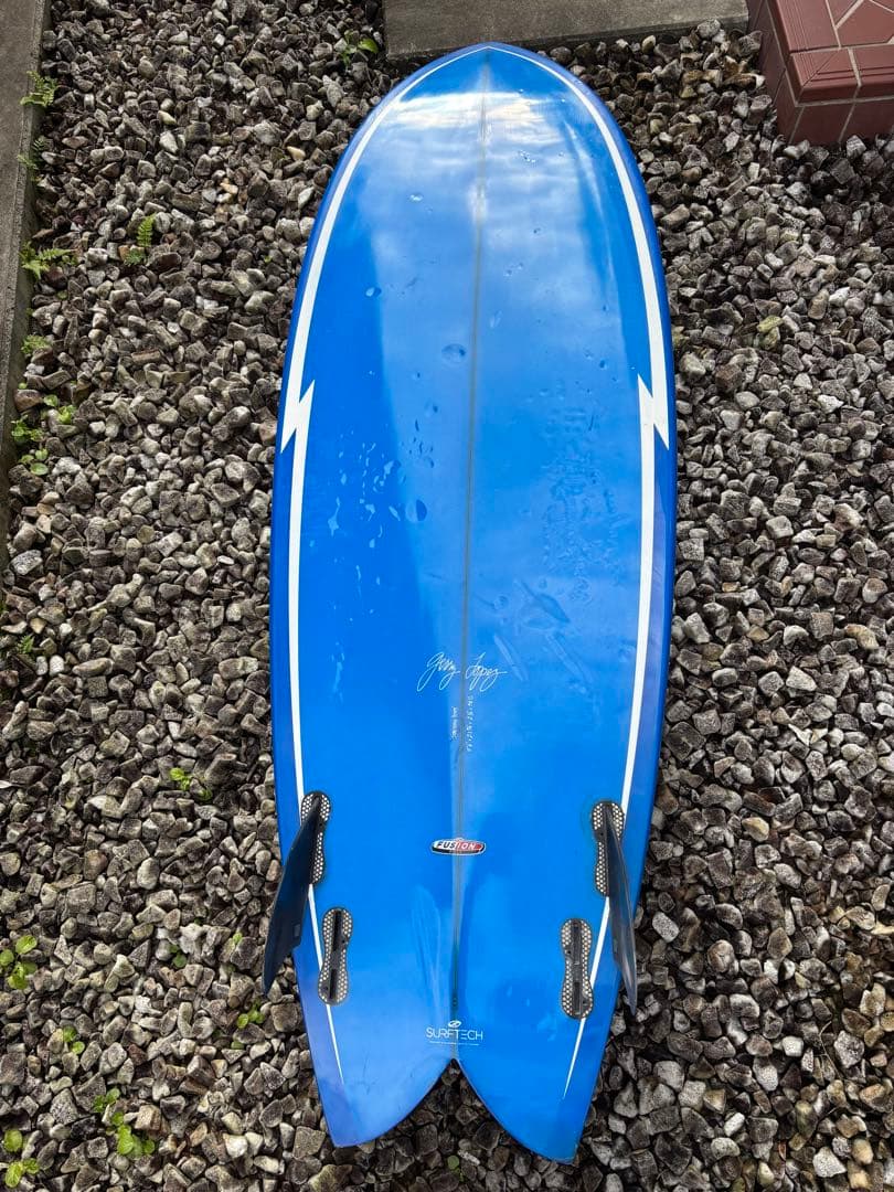 サムシングフィッシュ ジェリーロペス　サーフテック