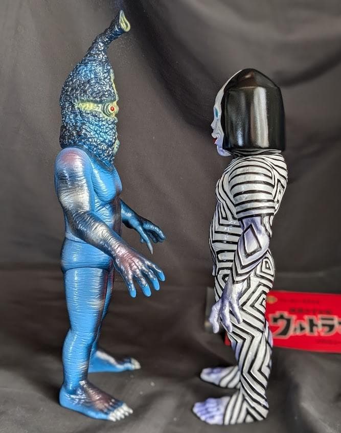 楳図かずお版ケムール人＆ダダ（フューチャーモデルズ／アート・ストーム）２体セット