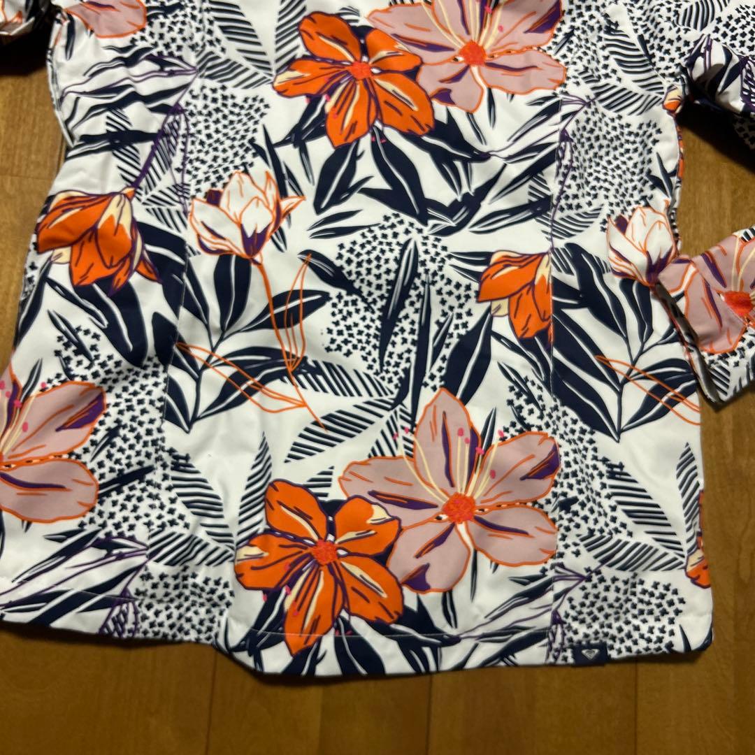 新品！タグ付き！　ROXY 花柄　スキーウェア　ボードウェア　防寒　S