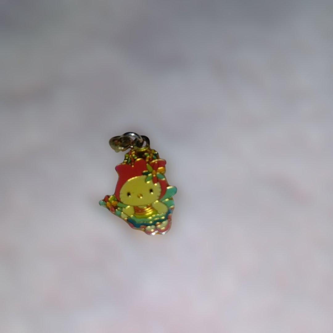 ハローキティ2001年超レアフラワー妖精エンジェルペンダントトップ