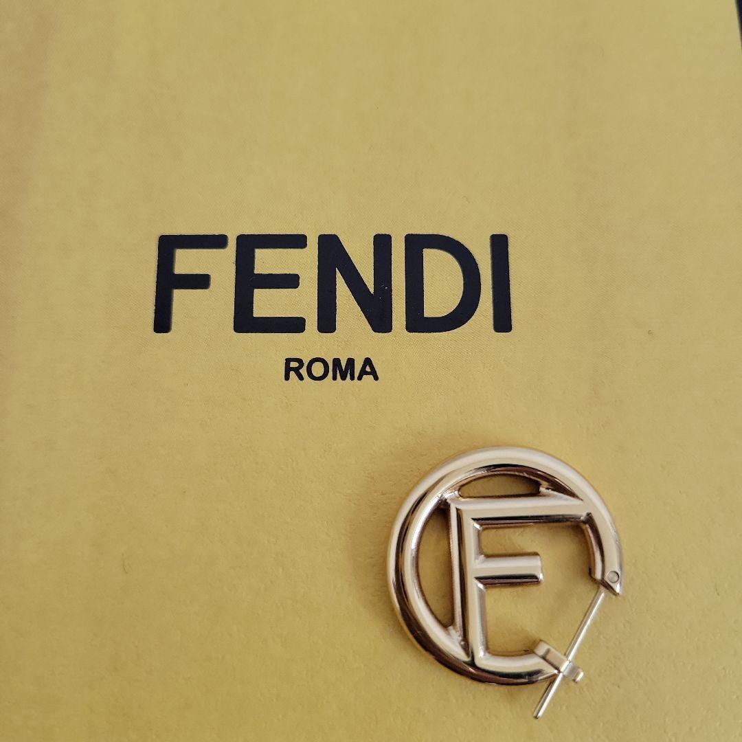 FENDI ゴールド FFロゴピアス 片耳のみ