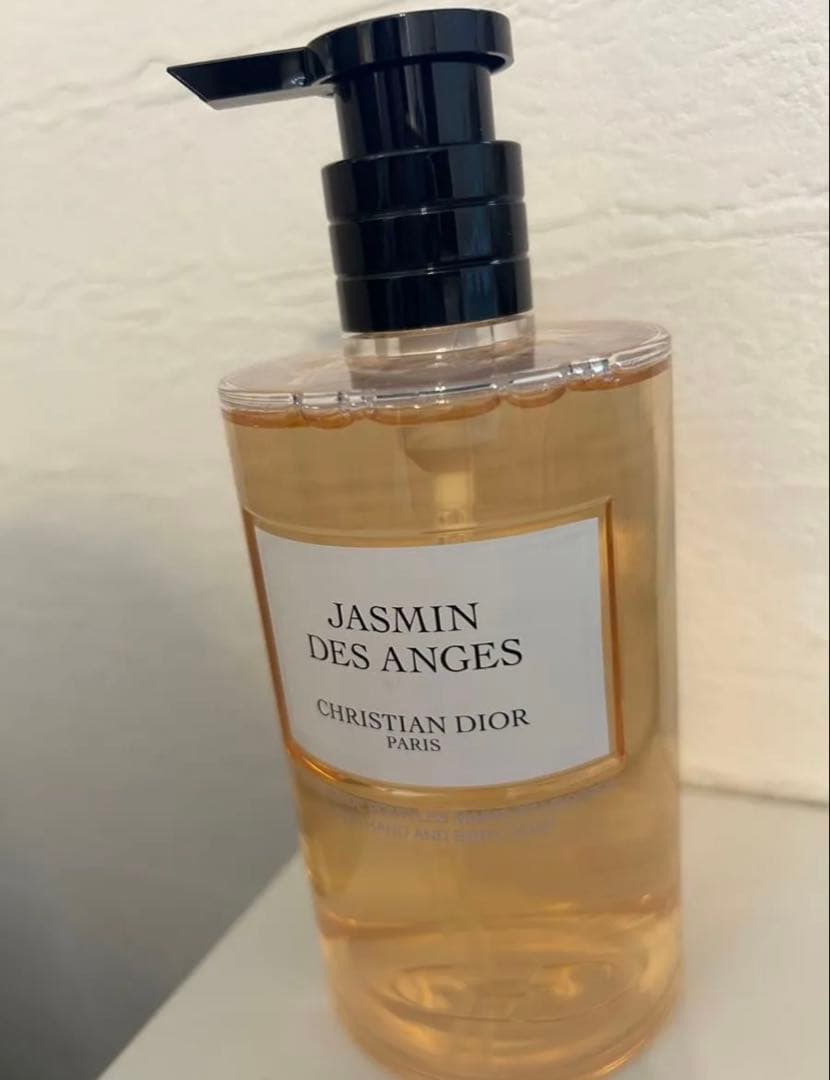 メゾンクリスチャンディオールジャスミンデ ザンジュソープハンド＆ボディソープ
