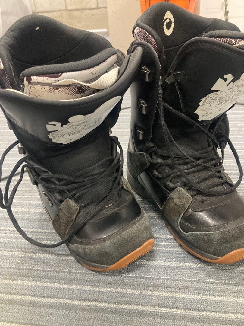 deeluxe インディペンデント　13-14モデル