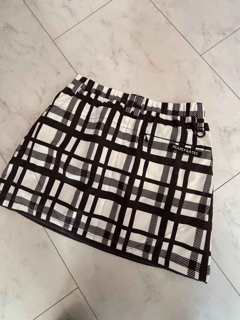 パーリーゲイツ　裏地付きスカート・サンバイザー