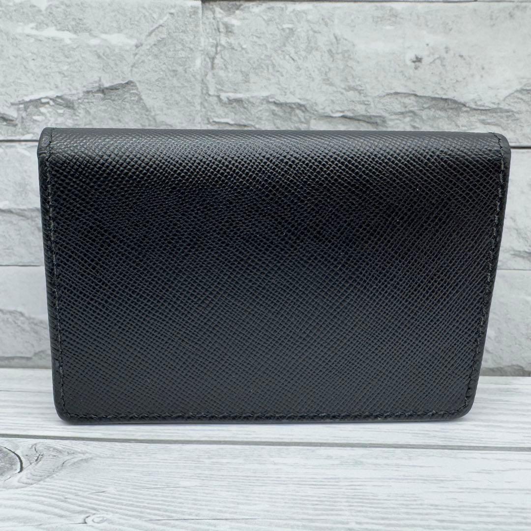 【極美品】PRADA　名刺入れ　サフィアーノレザー　ブラック