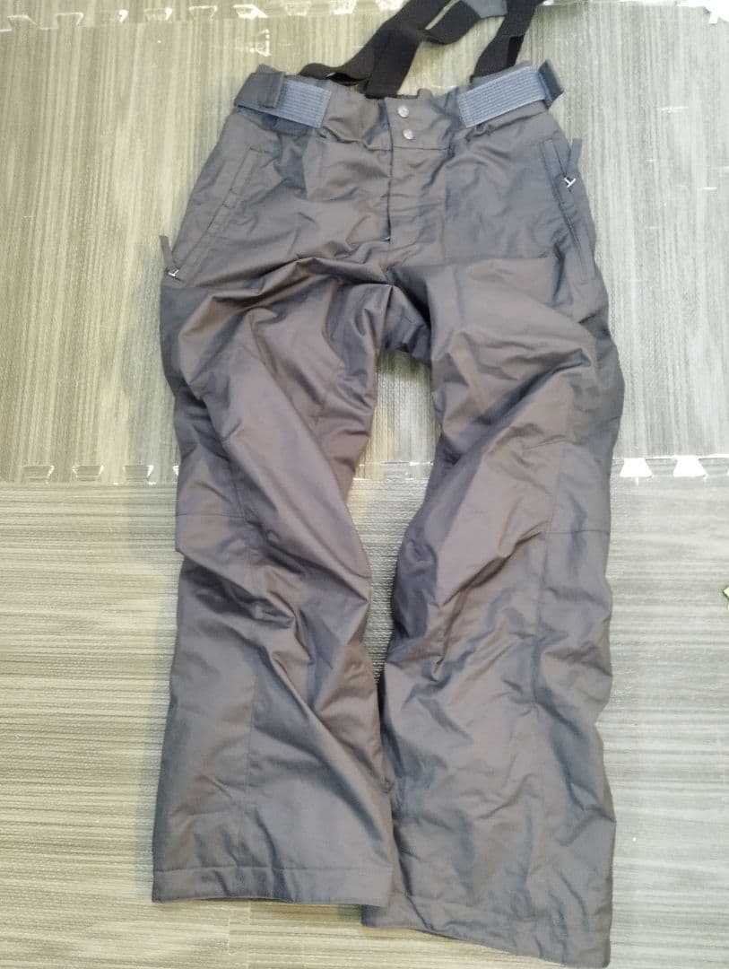 スキーウェア　上下セット　Mサイズ