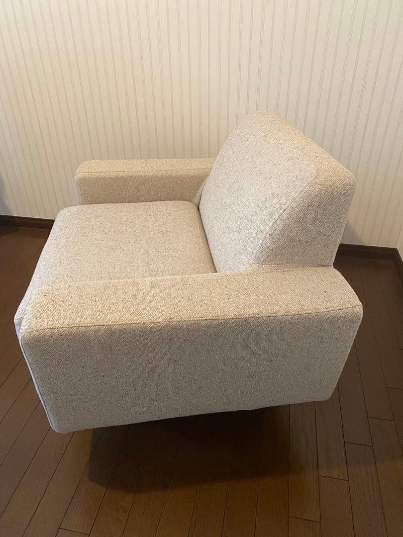 モモナチュラル 1人掛けソファ ベージュ
