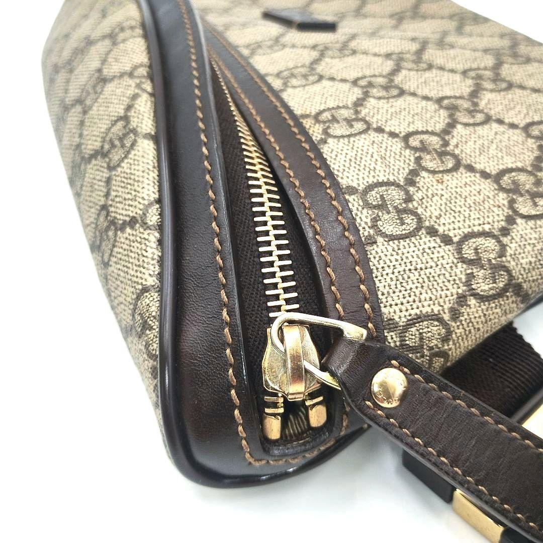 GUCCI グッチ　GGスプリーム　ウエストバッグ　233269・520981