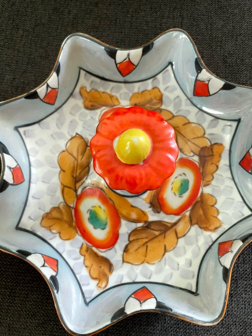 ヴィンテージ 日本の古い 小物入れ 花 形状 デザインプレート