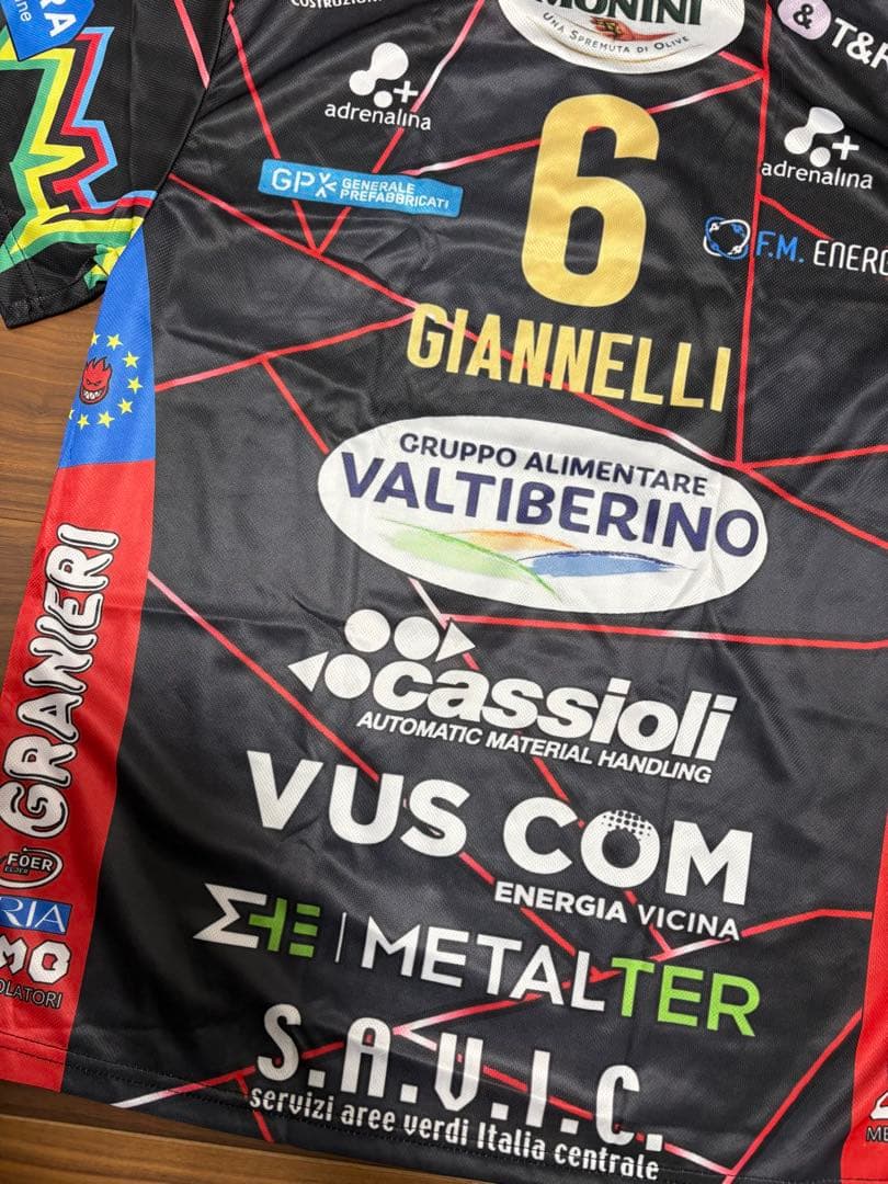 【激レア/新品】セリエA ペルージャ ジャネッリ選手応援シャツ　フルロゴ入り