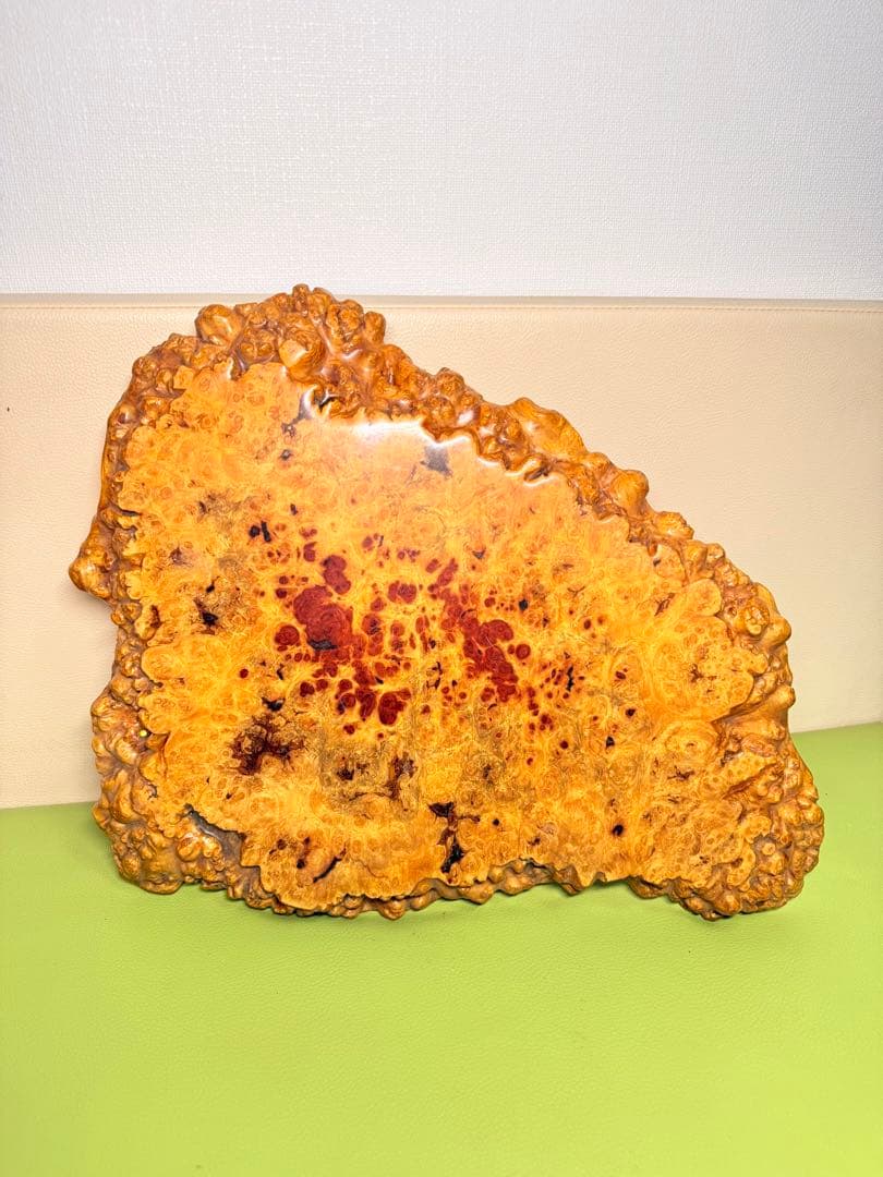 木製バール装飾品 黄褐色と赤褐色