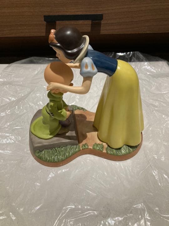 wdcc 白雪姫 まぬけの甘い見送りフィギュア ディズニー 置き物
