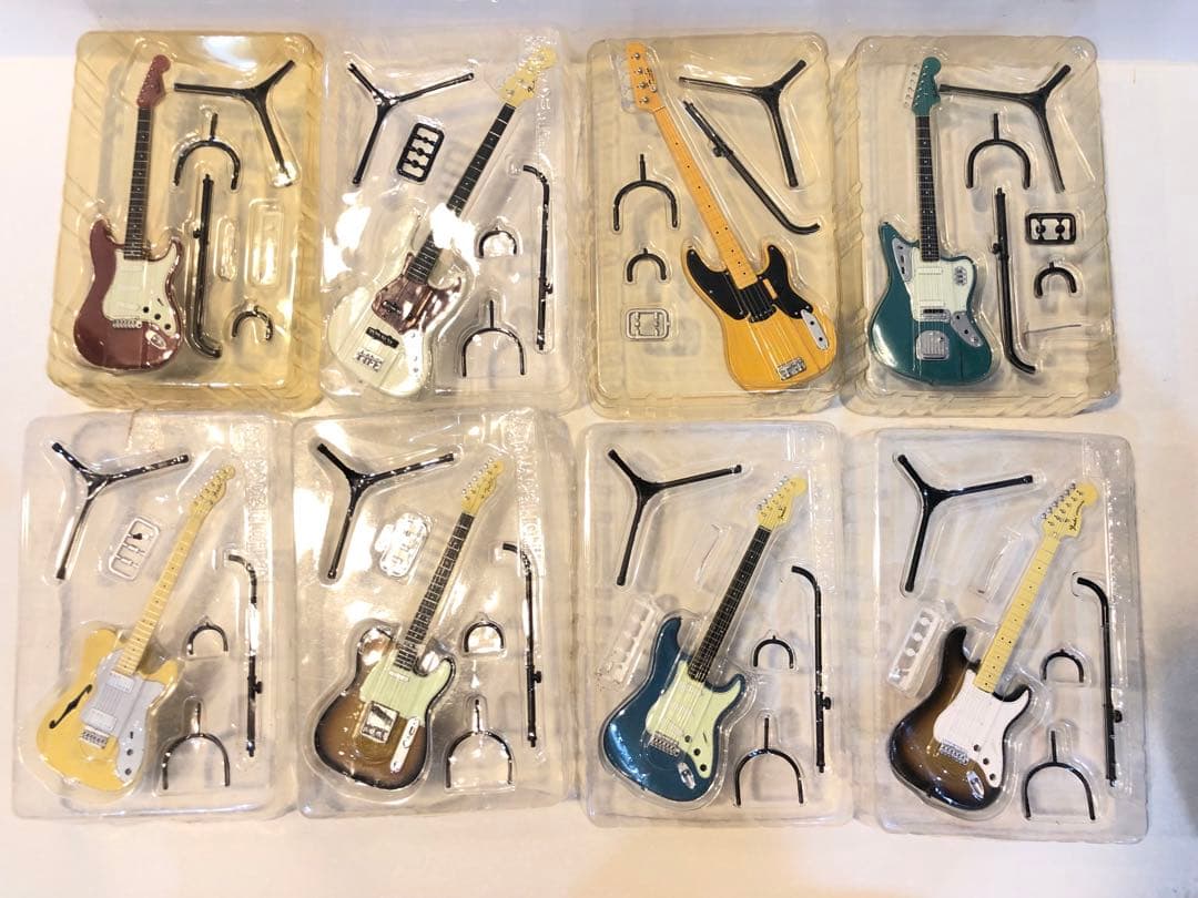 ミニチュア　ギター　まとめ売り　フィギュア