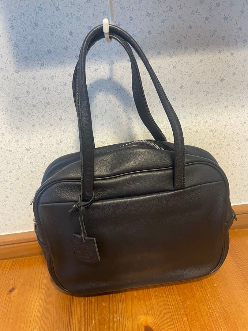 REN ブラックレザー ハンドバッグ