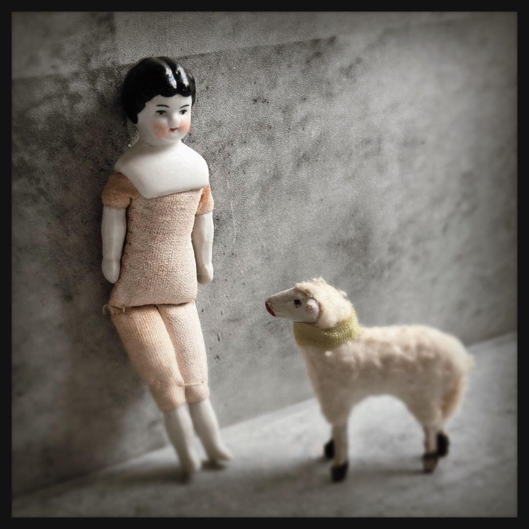 アンティーク 小さなチャイナヘッドドール　Ａ ビスクドール