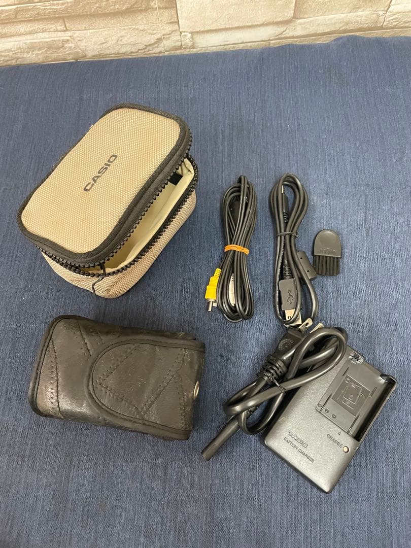 【美品】CASIO カシオ EX-H15 ブラウン EXILIM