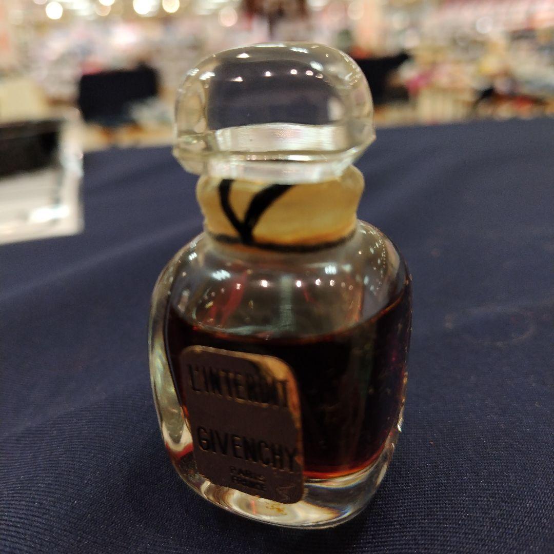 L'Interdit Givenchy 香水