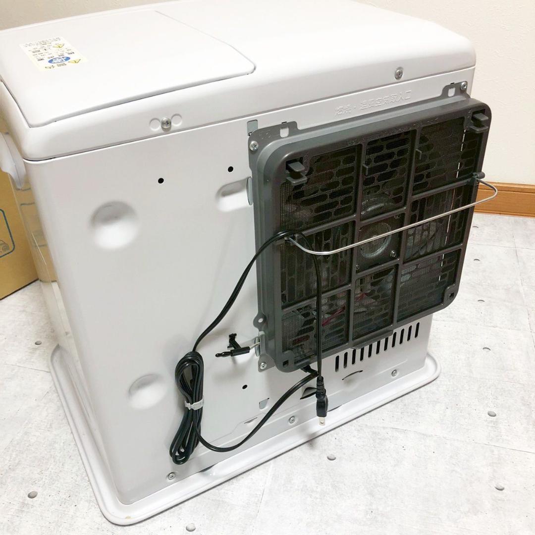 未使用 ダイニチ 石油ファンヒーター FW-5722LS ムーンホワイト暖房器具