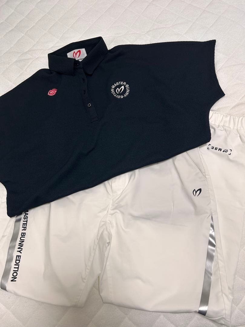 マスターバニー　ポロシャツとパンツセットウェア