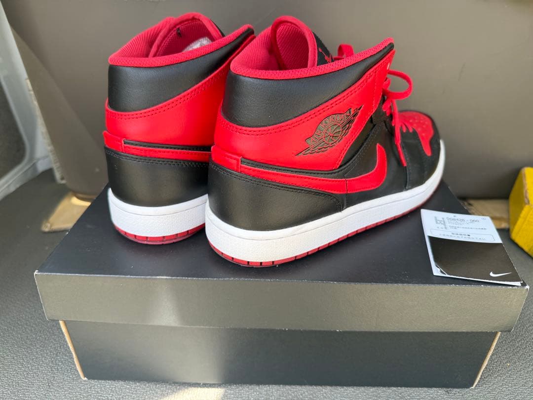 エア ジョーダン1 MID 赤黒　美品