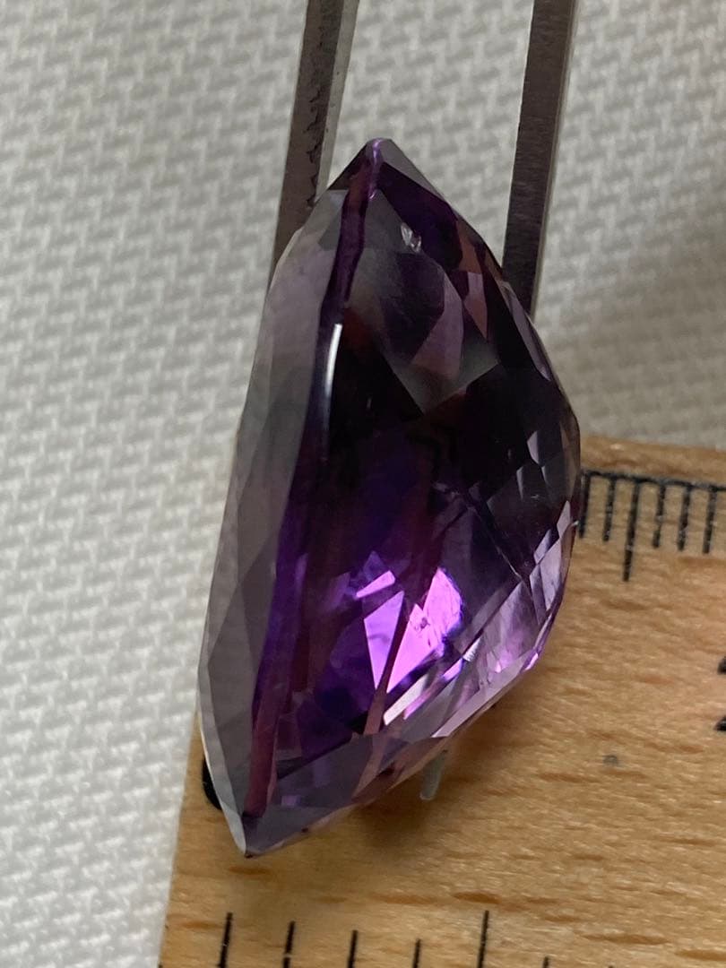 アメジスト 約32カラットルース