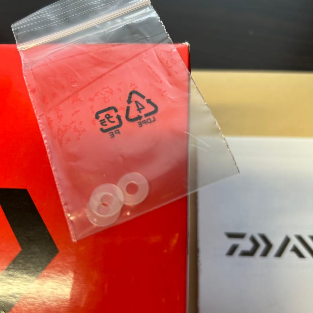 ダイワ　BG4000 箱、説明書付き