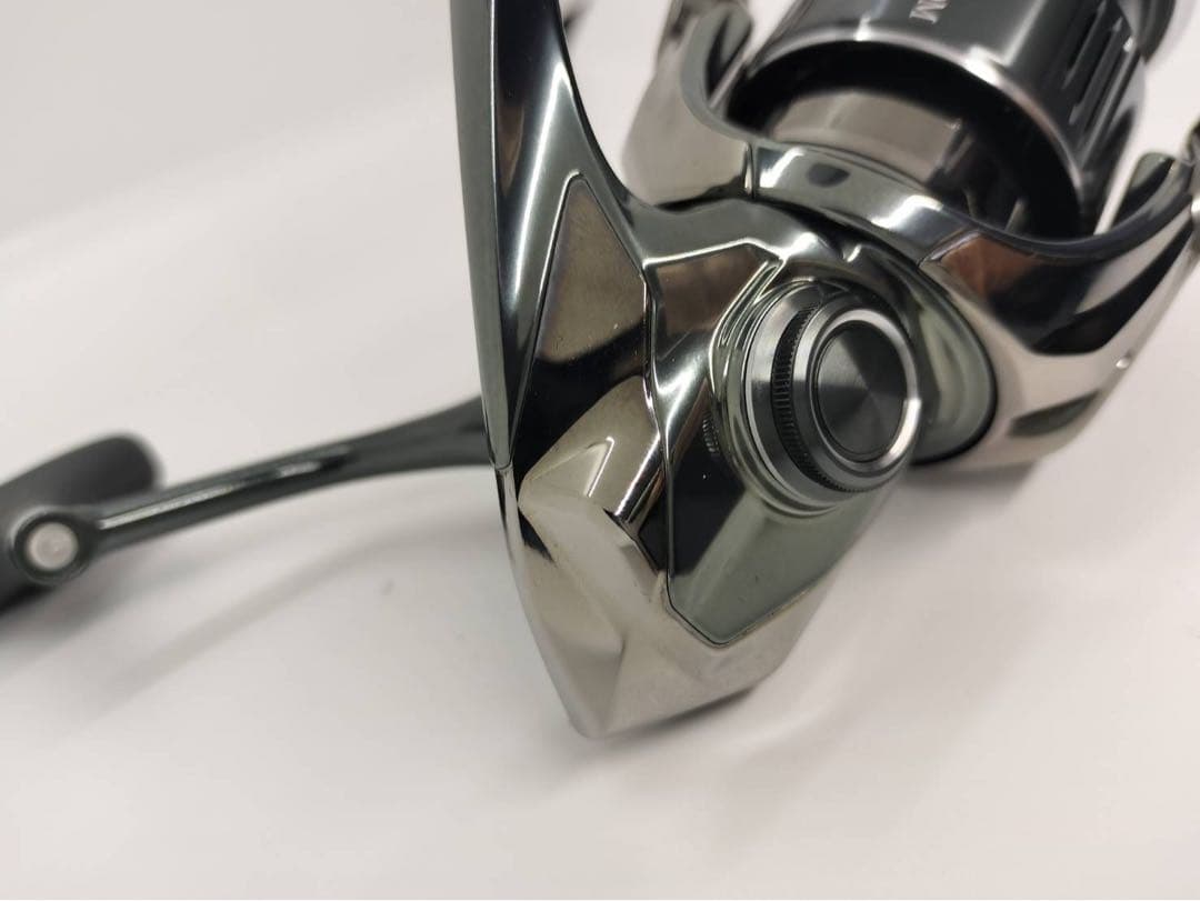 シマノ　22ステラC3000MHG