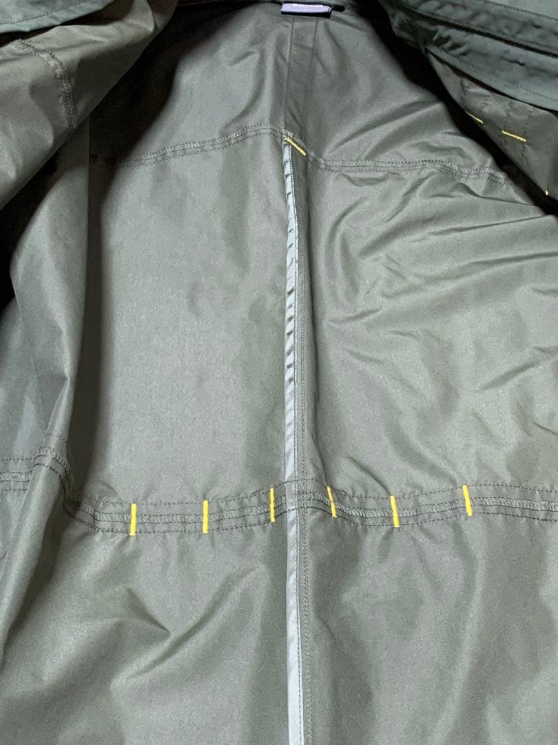 【日本未発売】PUMA FTBLNXT マンチェスター・シティ カーキ コート