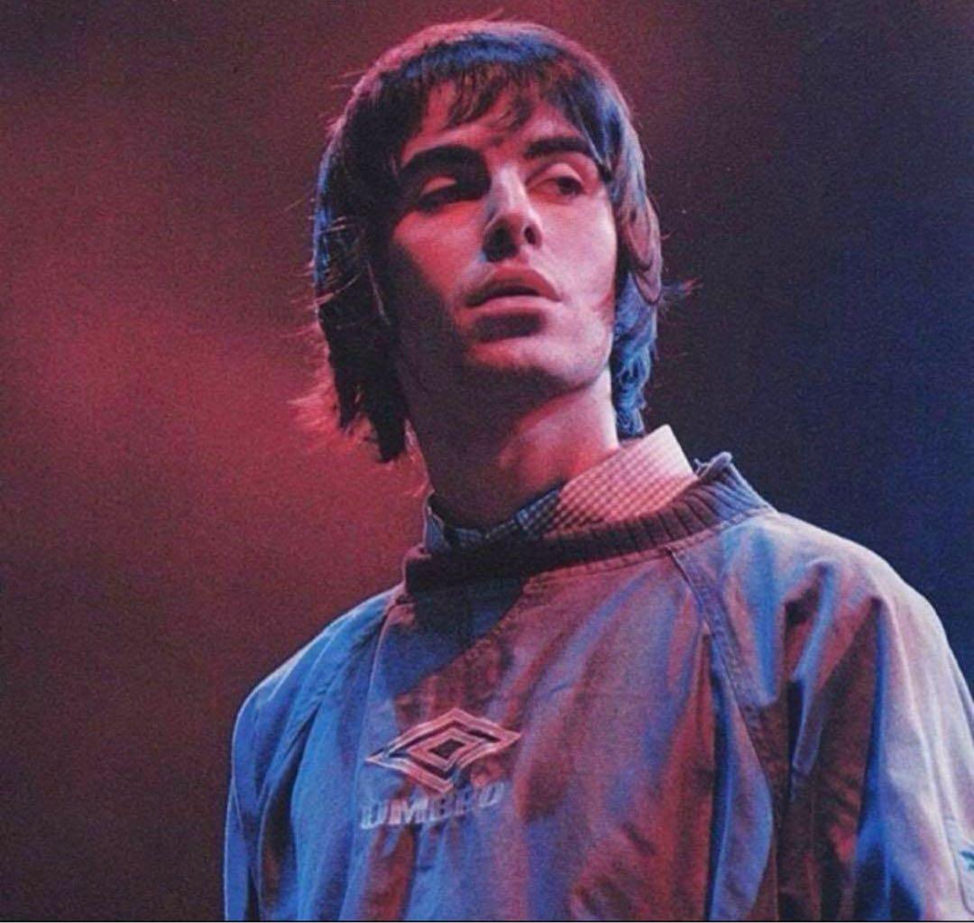 Umbroドリルトップ リアム　Oasis