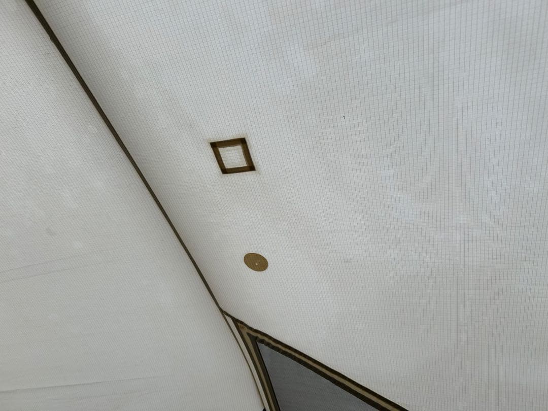 ドーム型キャンプテント クリーム色