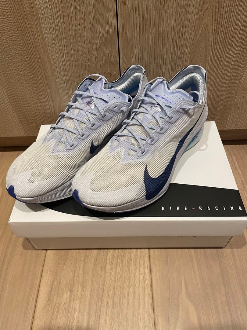 ヴェイパーフライ4 26.0cm