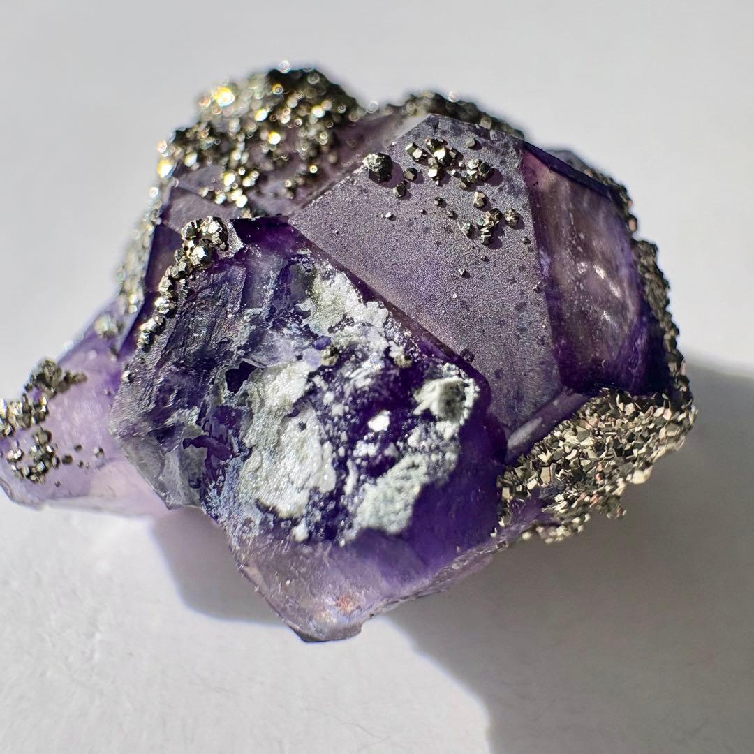 518 中国 内モンゴル産 レアタイプ フローライト&パイライト