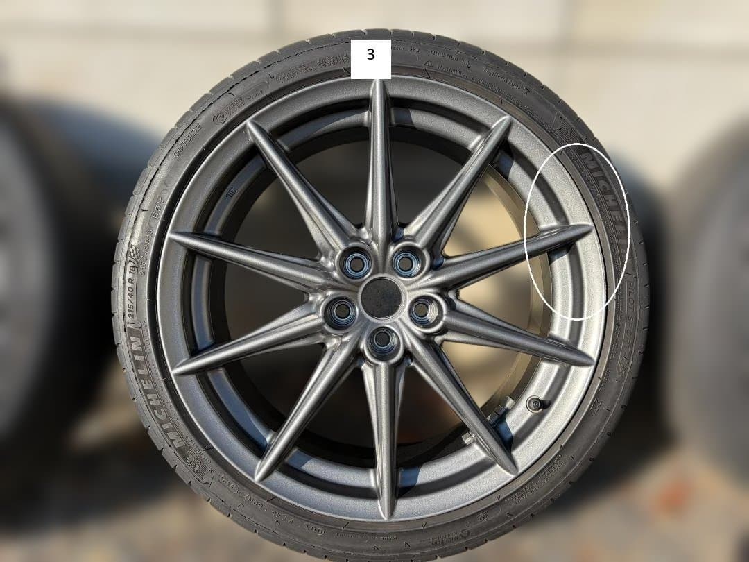 ZD8 純正 18インチx7.5J ホイール&タイヤ（215/40R18）