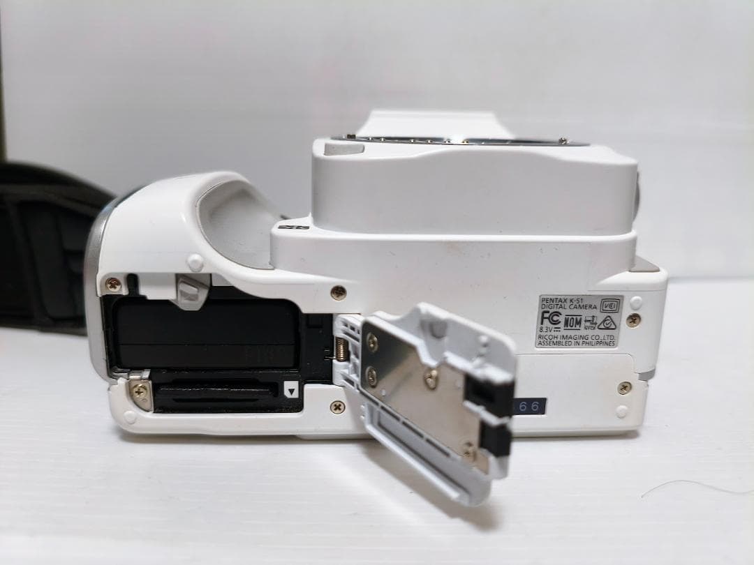 【黒死病修理済】PENTAX K-S1 + 18-55 + 汎用充電器・バッテリ