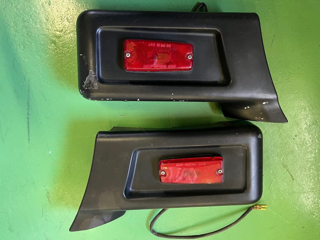 SUZUKI サムライ　ジムニー リアサイドマーカー