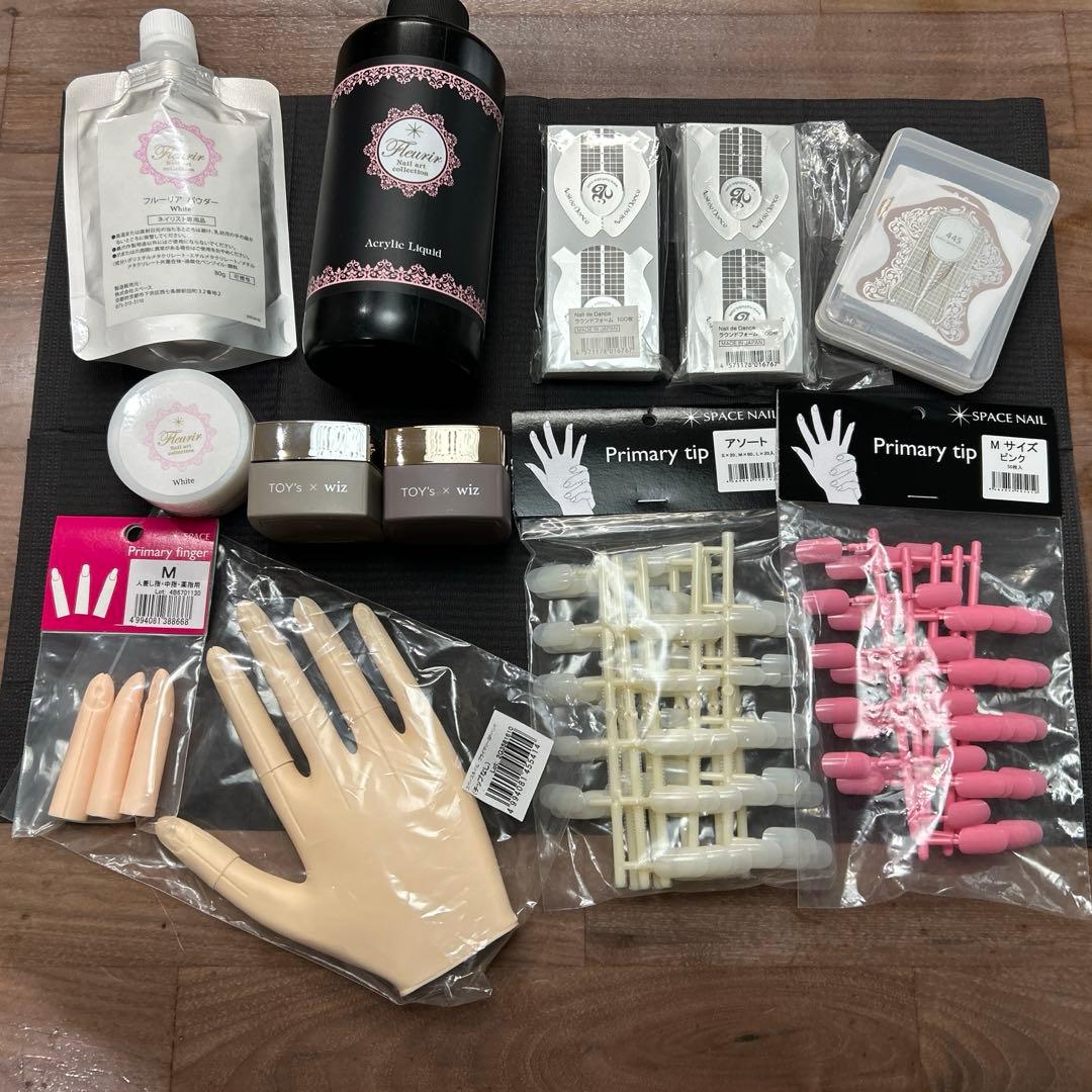 アクリルリキッド　パウダー　練習用ハンド　ダッペンディッシュ　ネイル検定1級