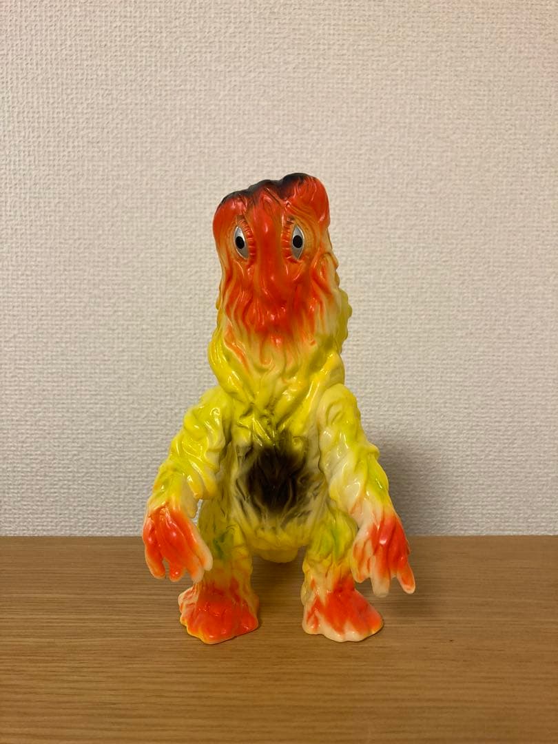 本日大特価　ブルマァク　ヘドラ　蓄光