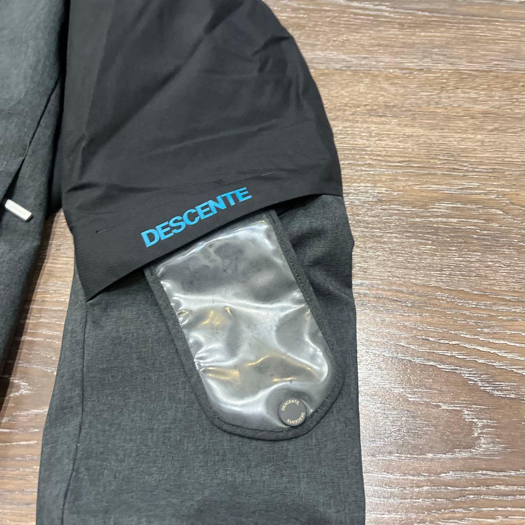 デサント セットアップ　上下　スキーウェア　L 男性　メンズ　美品　高機能モデル