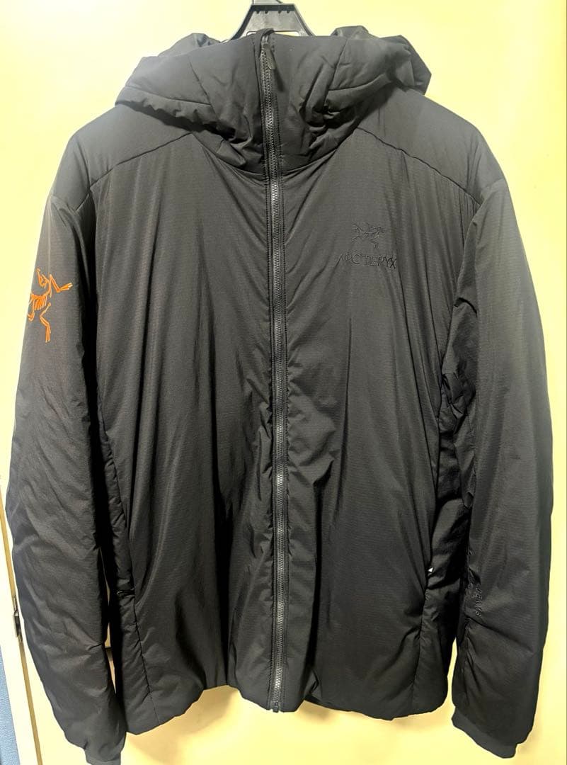 希少ARC’TERYX × BEAMS 別注 Atom AR Hoody アトム