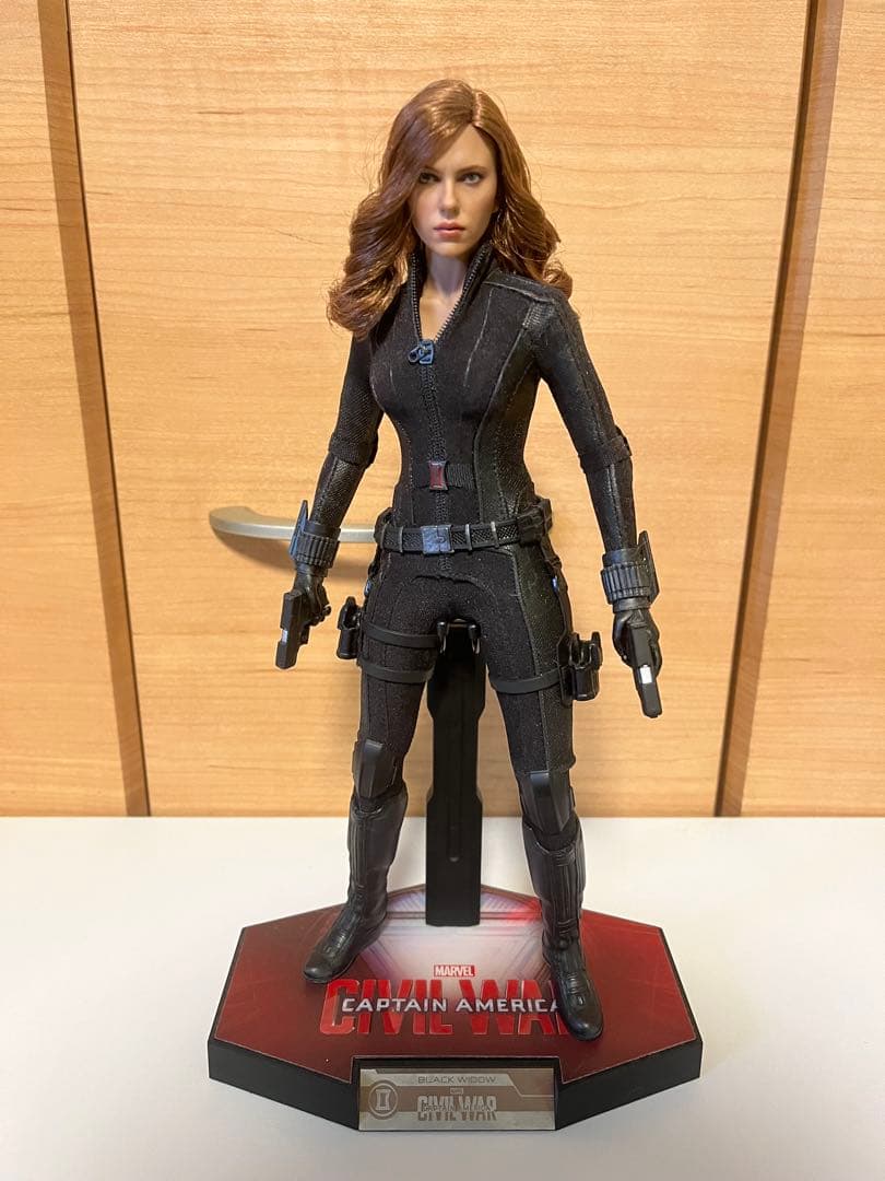 ホットトイズ　ブラックウィドウ　シビルウォー版